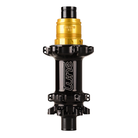 TUNE PRINCE BOOST REAR HUB 28 STANDART BEARING BLACK MS • (DMOC: €479)